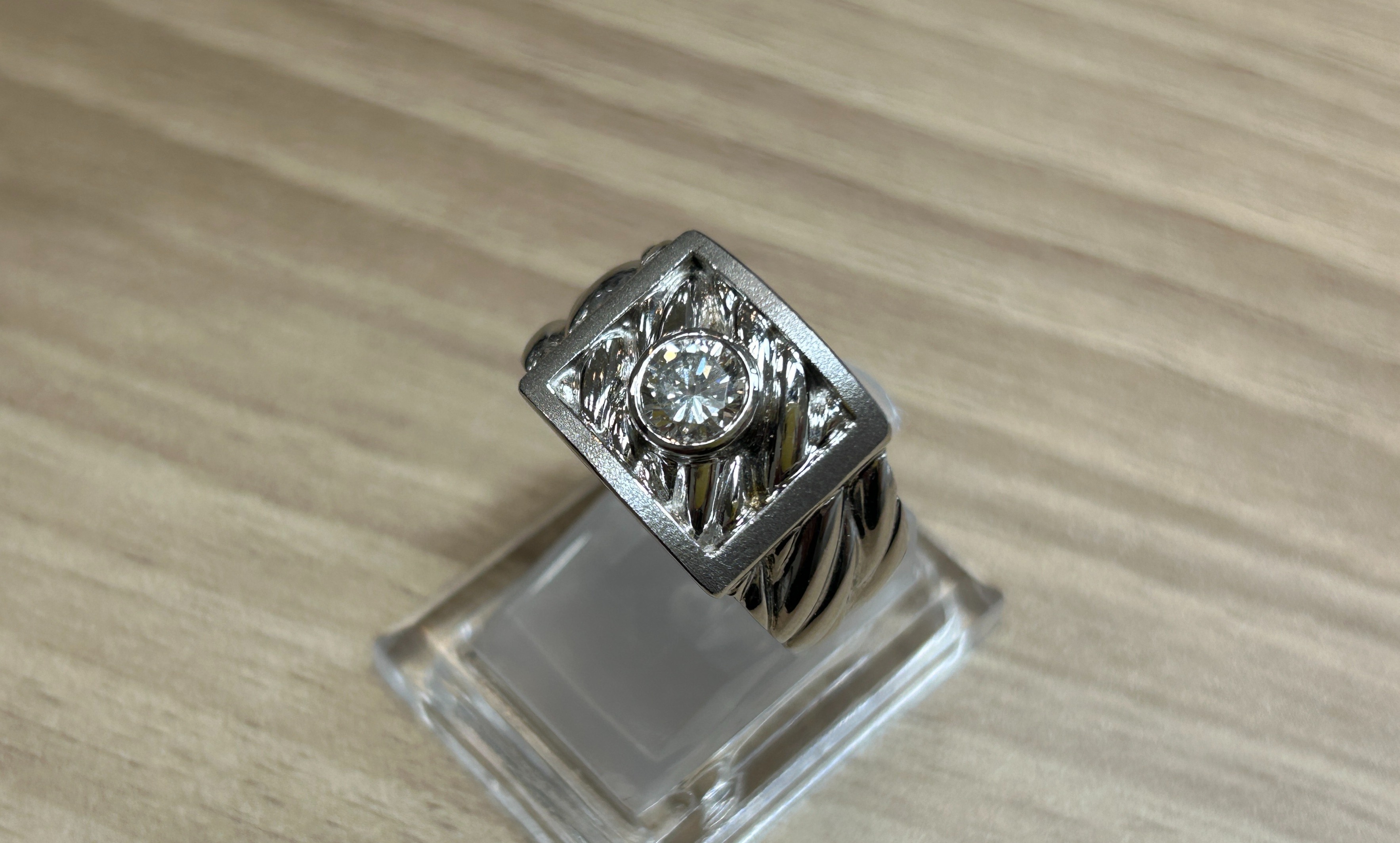 Images KOMEHYO（コメ兵）買取センターきりしま国分山形屋
