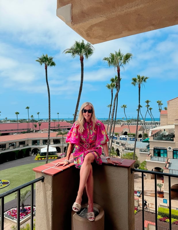 Images Michelle Ozanne | Queen Bee Realty | Compass