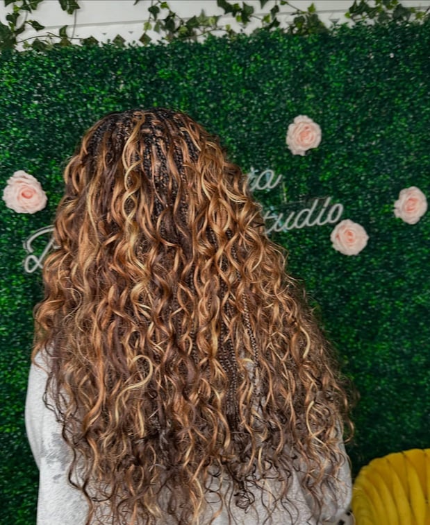 Images Fatima Braiding Studio