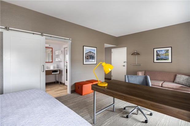 Images Hampton Inn & Suites Logan