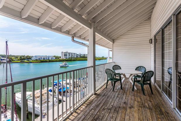 Images Holiday Inn & Suites Clearwater Beach S-Harbourside, an IHG Hotel