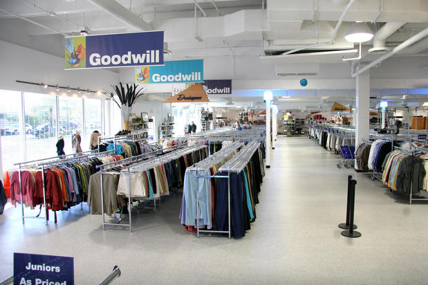 Images Goodwill - Palmetto Bay