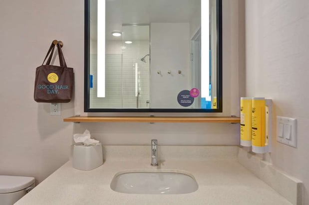 Images Tru by Hilton St. Petersburg Downtown Central Ave