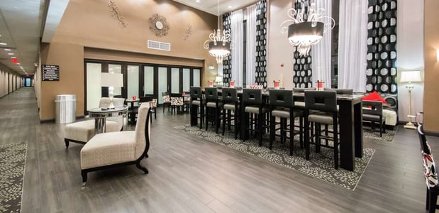 Images Hampton Inn & Suites Orlando-John Young Pkwy/S. Park
