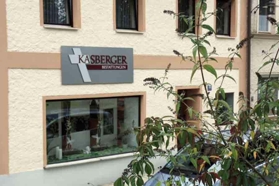 Bild 13 Bestattungshaus Kasberger GmbH in Schönberg