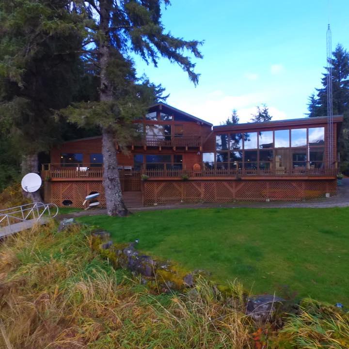 Images Fireweed Lodge