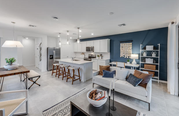 Images Solis Grande by Pulte Homes
