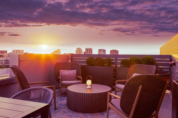Images Canopy by Hilton Dallas Uptown