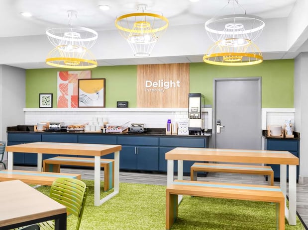 Images Spark by Hilton Augusta