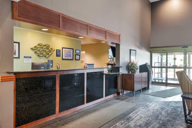 Images Best Western Plus Eau Claire Conference Center