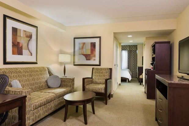 Images Hilton Garden Inn Waldorf