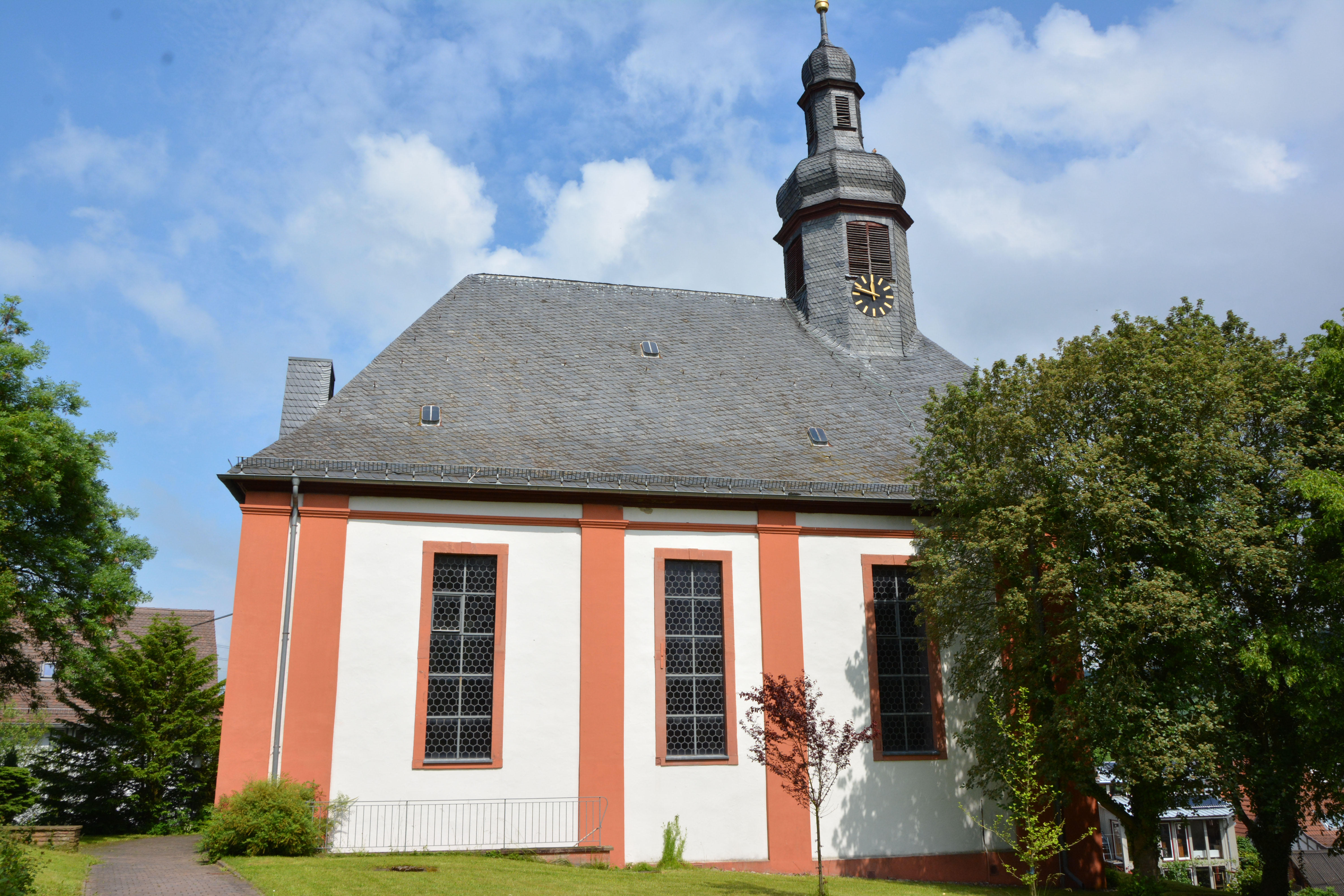 Bild 1 Evangelische Kirche Esch - Evangelische Kirchengemeinde Esch in Waldems