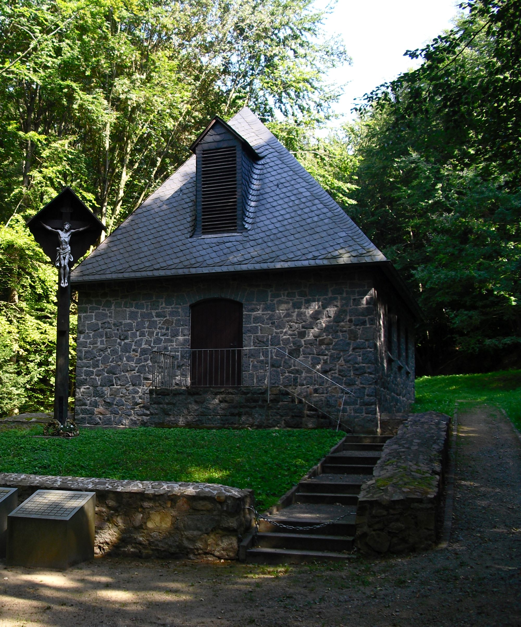 Bild 1 Not-Gottes-Kapelle Bensheim-Auerbach - Evangelische Kirchengemeinde Bensheim-Auerbach in Bensheim