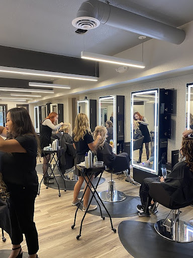 Images Entourage Salon & Spa