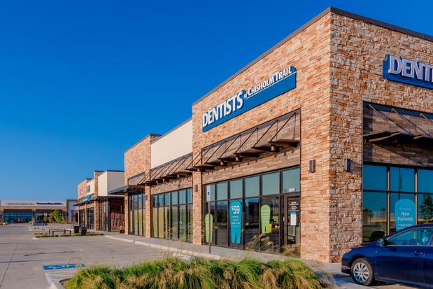 Images Dentists at Chisholm Trail