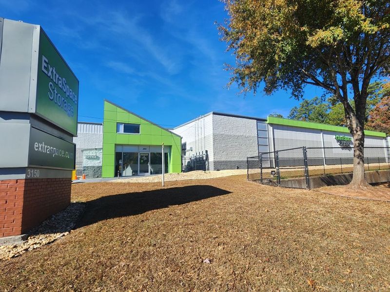 Images Extra Space Storage