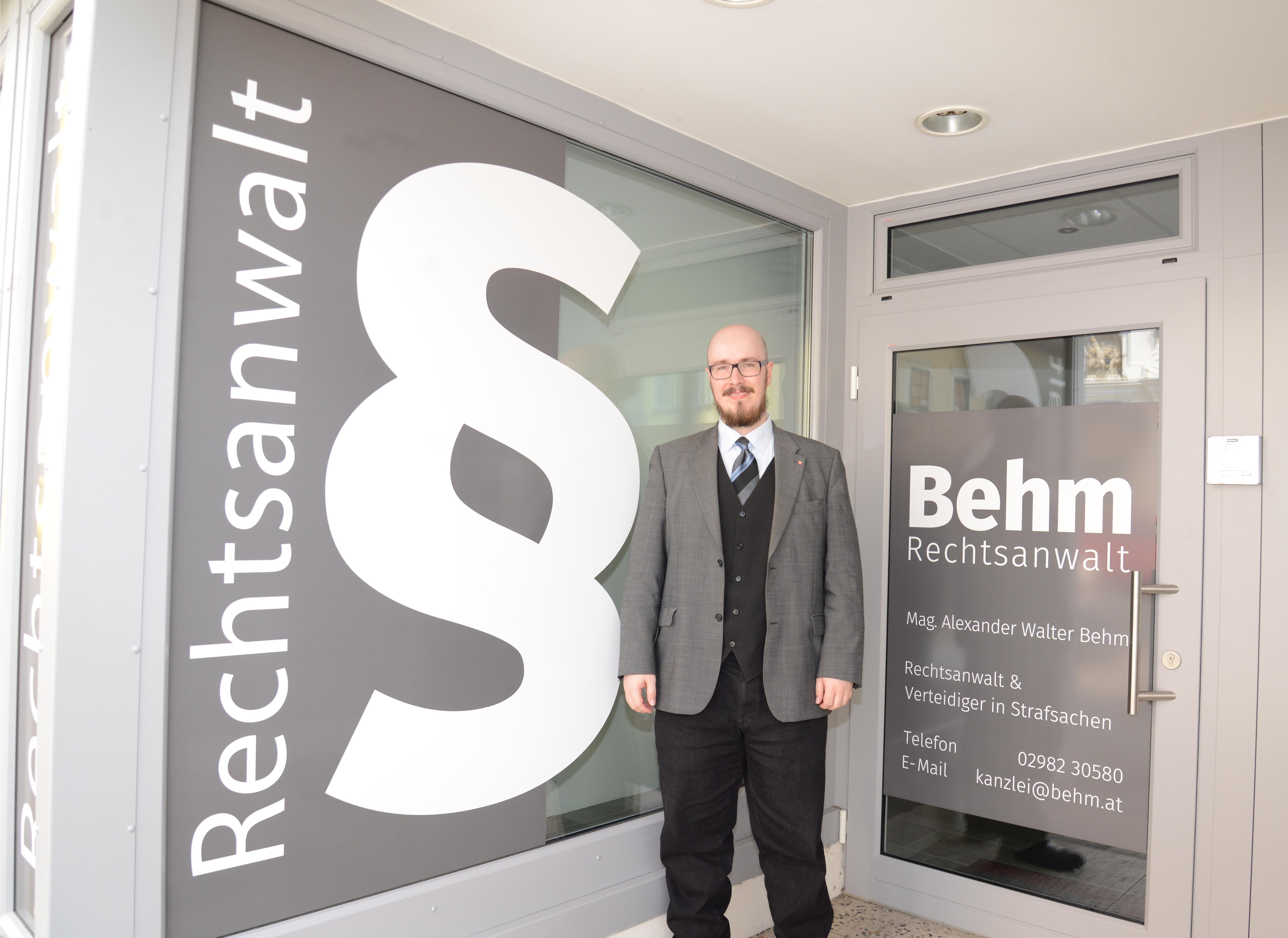 Mag. Alexander Walter Behm, Kirchenplatz 5 in Horn