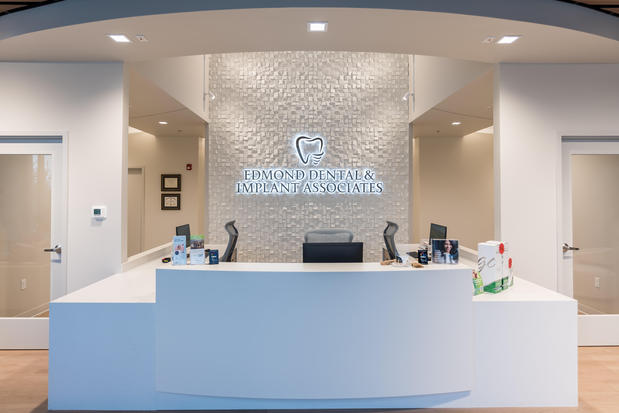 Images Edmond Dental & Implant Associates