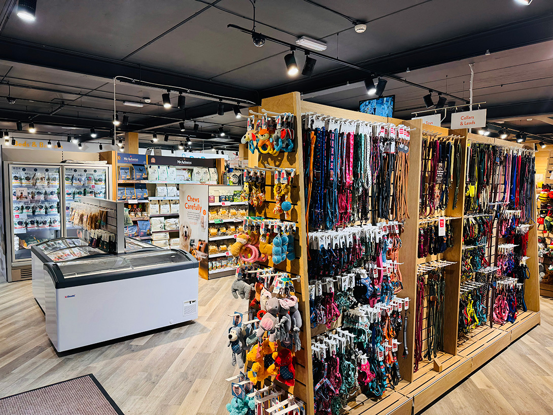 Pets Corner Billingshurst Interior