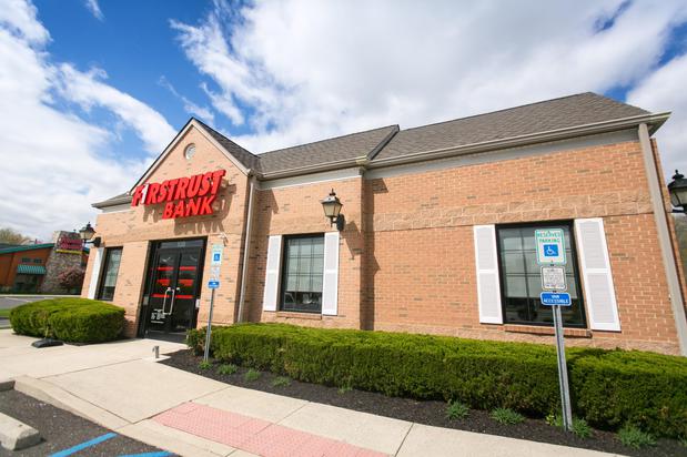 Images Firstrust Bank