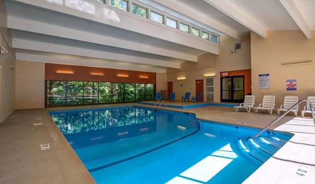 Images Glen at Burnsville