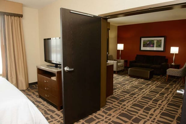 Images Hilton Garden Inn Dayton South-Austin Landing
