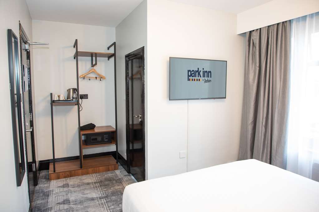 Images Park Inn by Radisson Bournemouth