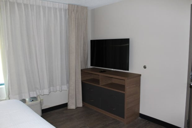 Images Candlewood Suites Southfield - Detroit by IHG