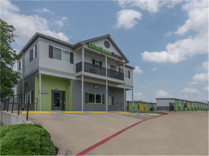 Beauty Image - Extra Space Storage at 701 E Mid Cities Blvd, Euless, TX 76039