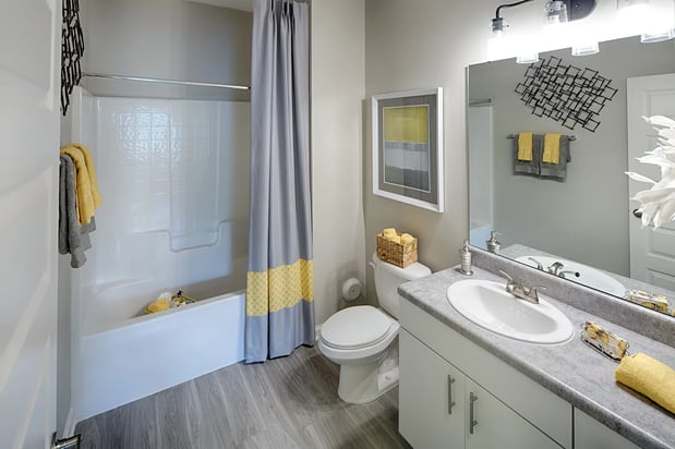 Images Capital Creek at Heritage