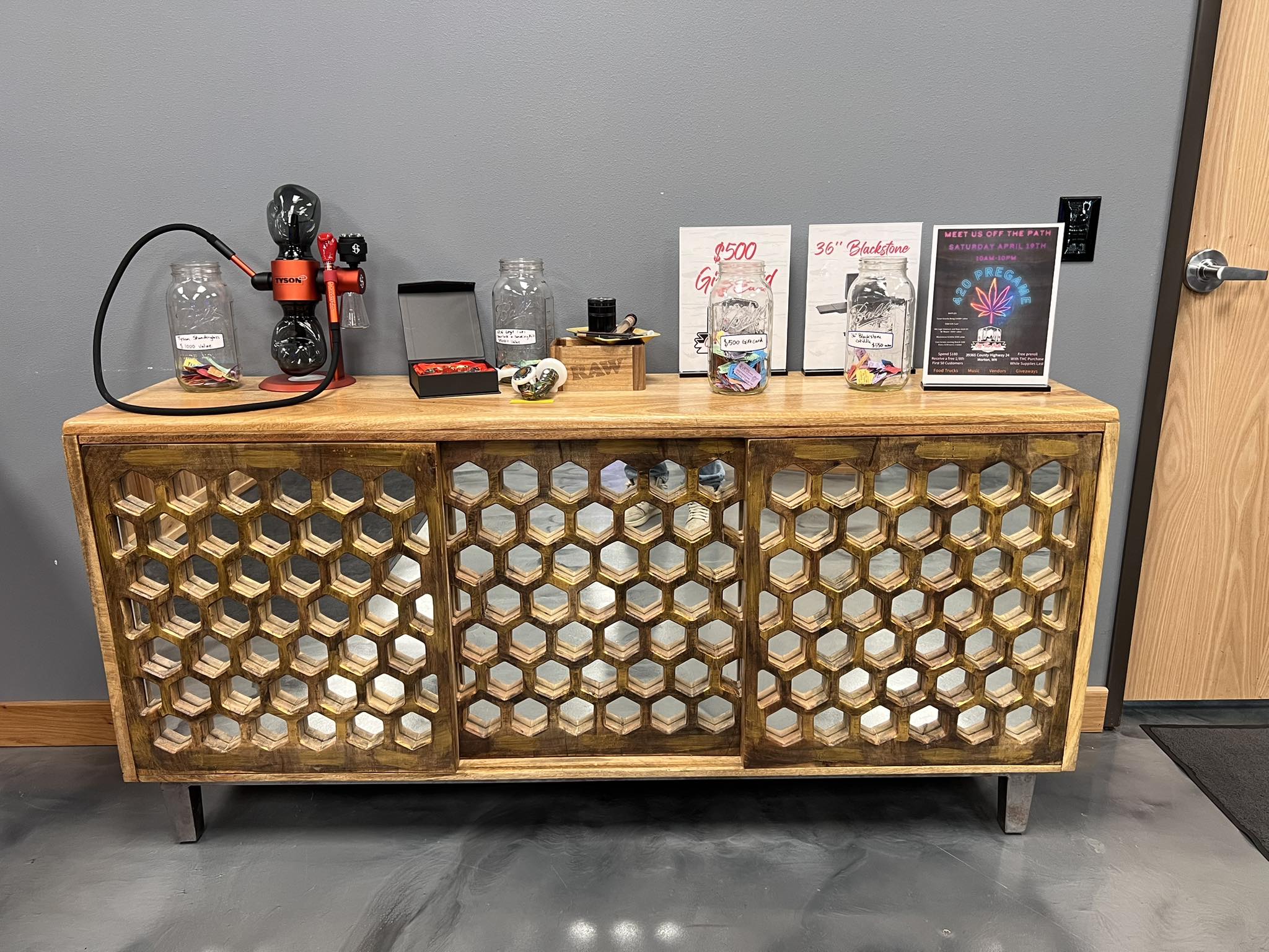 Off the Path Cannabis Dispensary Image