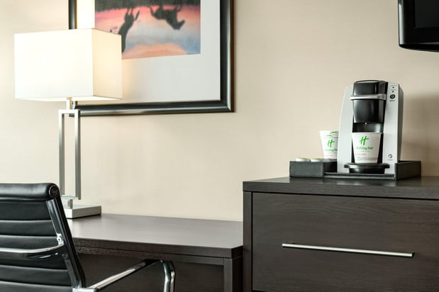 Images Holiday Inn Louisville East - Hurstbourne by IHG