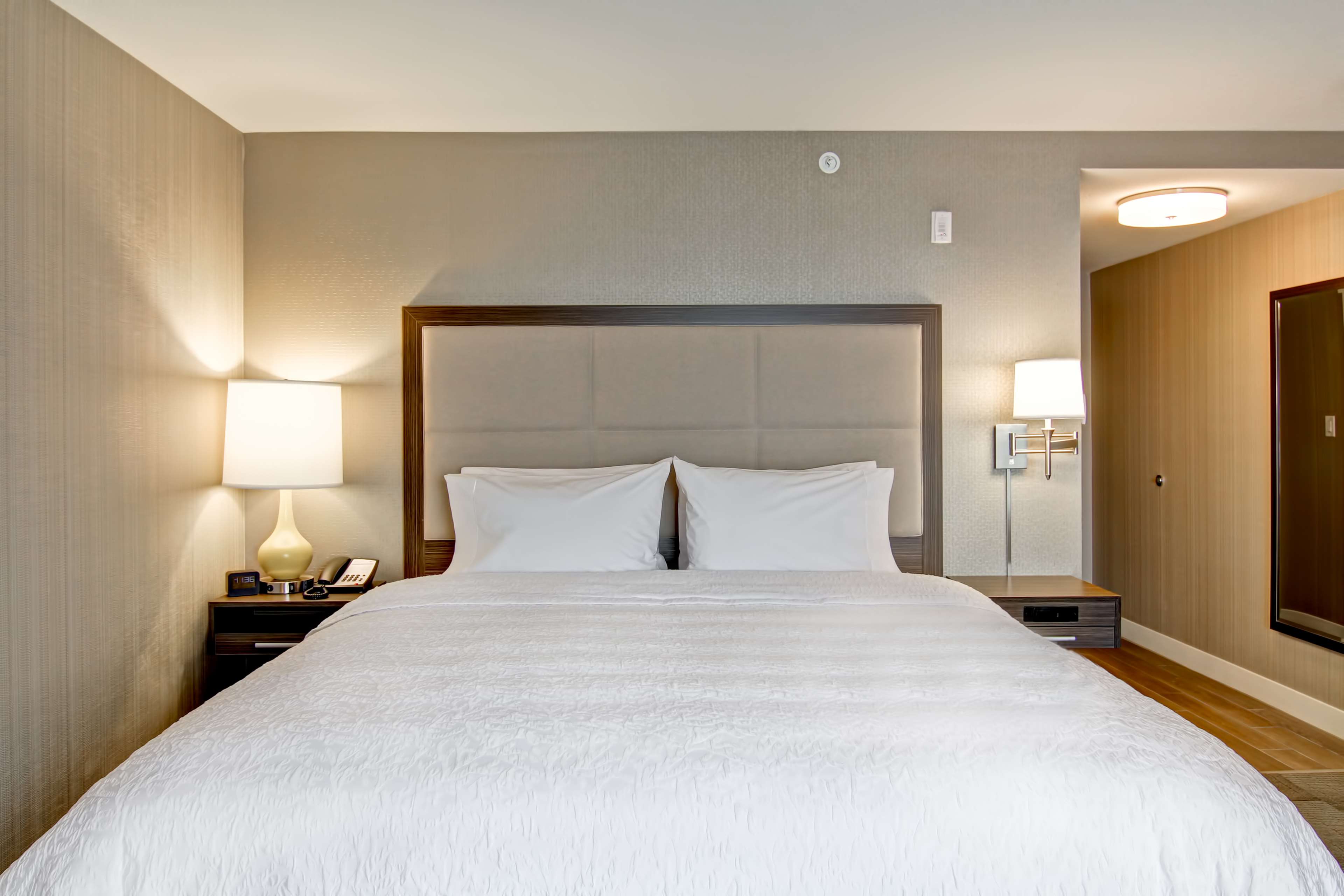 Images Hampton Inn & Suites by Hilton Saskatoon Airport