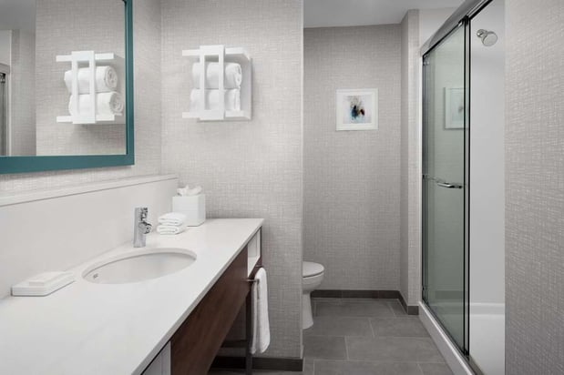 Images Hampton Inn Orlando Southeast Nona