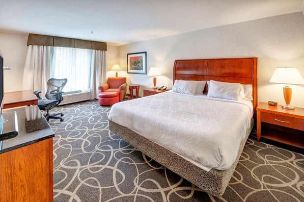 Images Hilton Garden Inn Portland Airport