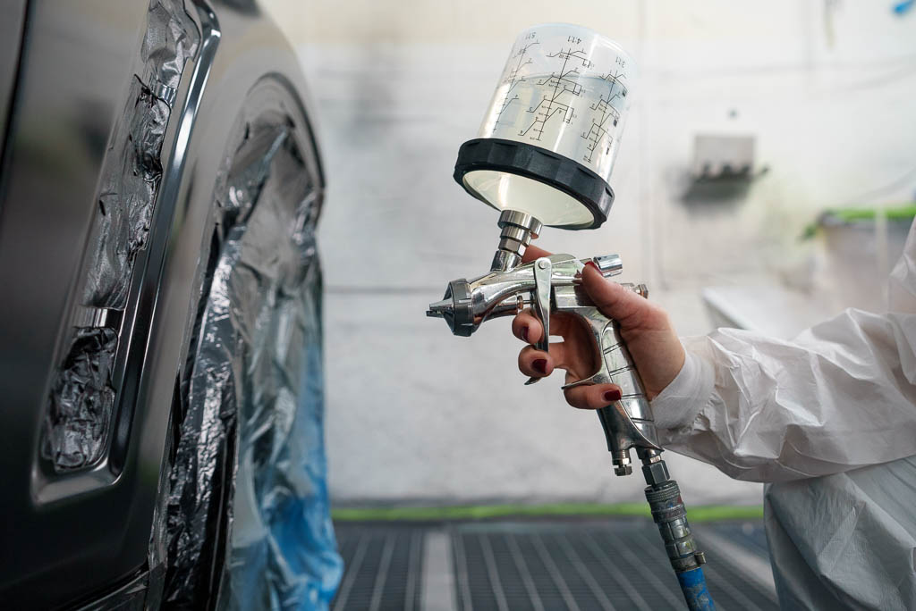 Bilder CARROSSERIE NIKLAUS SA