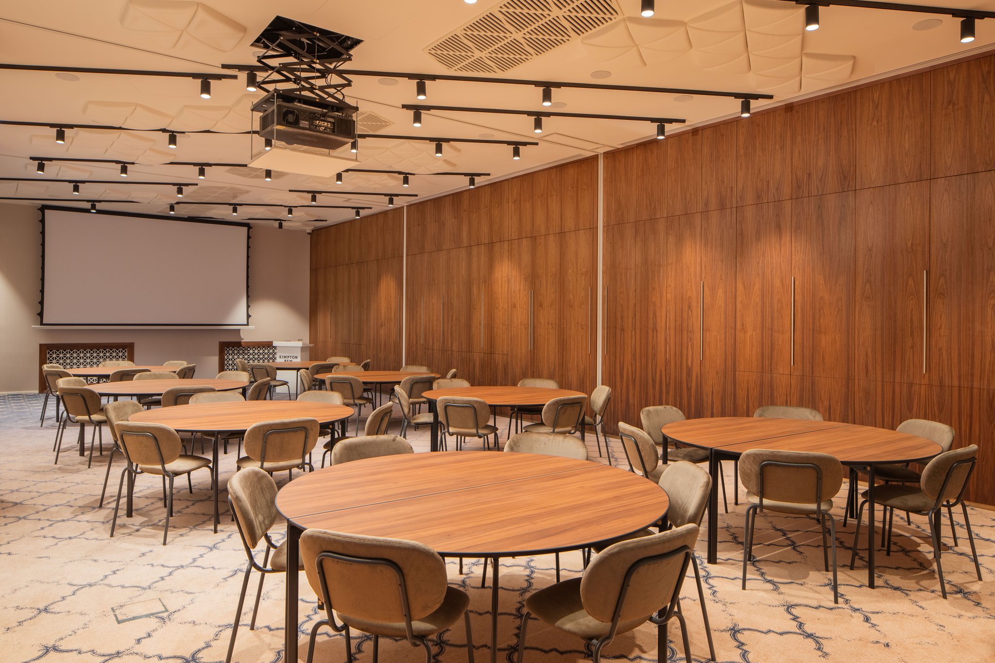 Images Kimpton Bem Budapest by IHG