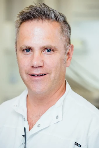Dr Anthony Zybutz - Headshot