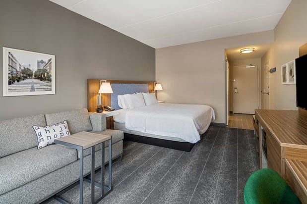 Images Hampton Inn & Suites Raleigh Midtown