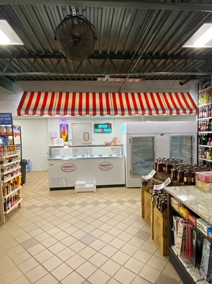 Images Richardson Awning