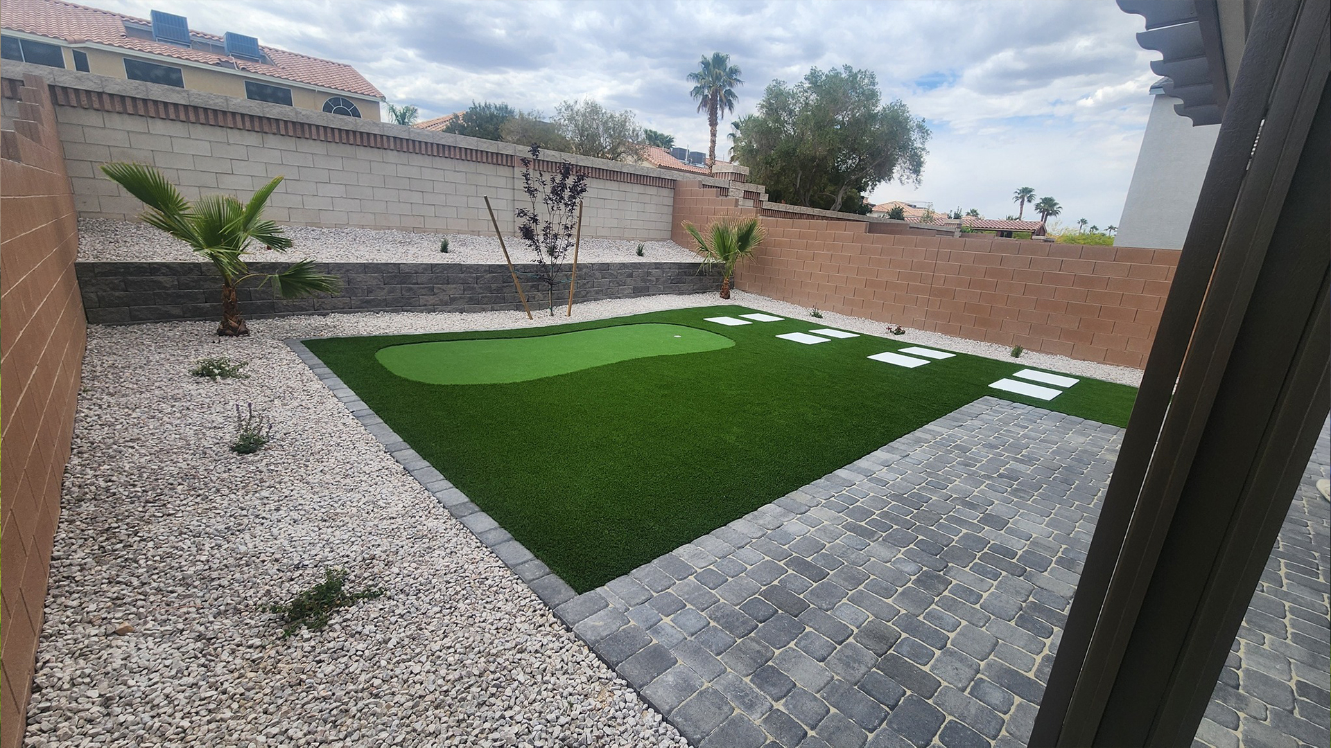 Las Vegas Lawn Care & Landscaping