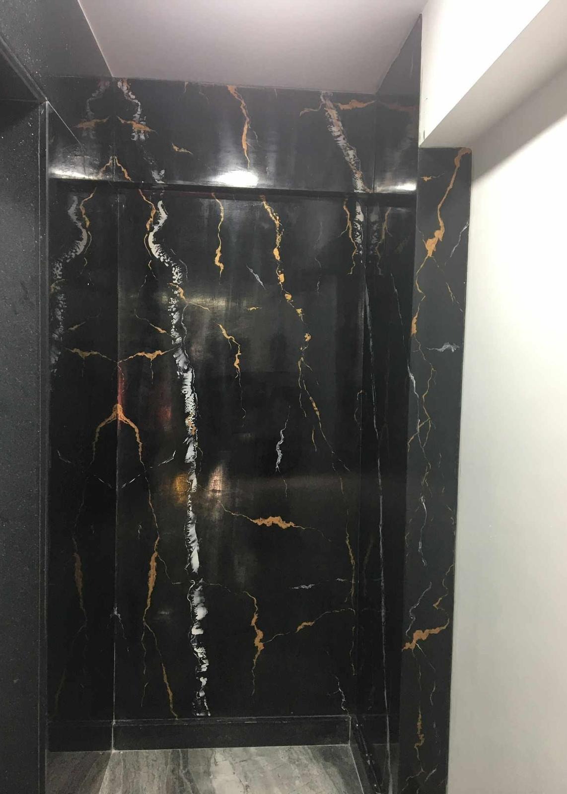 This striking black marble-effect wall cladding showcases Ercon’s ability to deliver sophisticated, high-gloss finishes. Ideal for foyers, feature walls, or upscale bathrooms with a dramatic visual impact.
