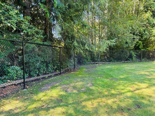 Images Optima Fence and Deck