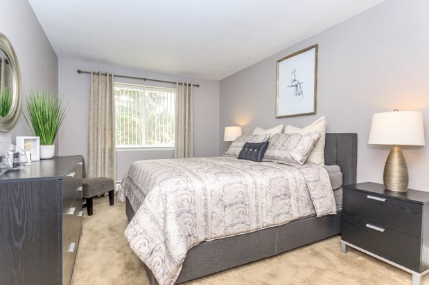Images Greystone Apartments