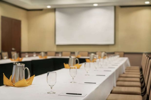 Images Embassy Suites by Hilton Salt Lake West Valley City