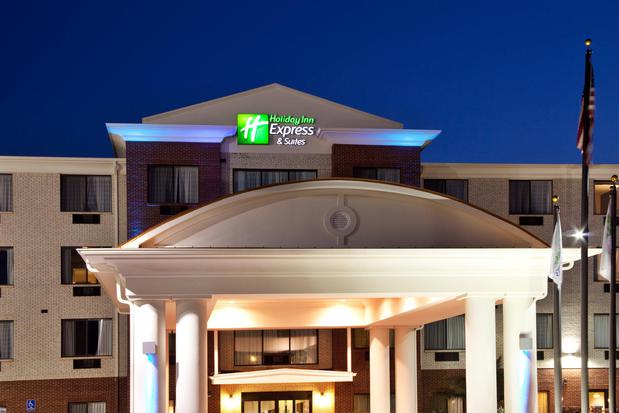 Images Holiday Inn Express & Suites Biloxi- Ocean Springs by IHG