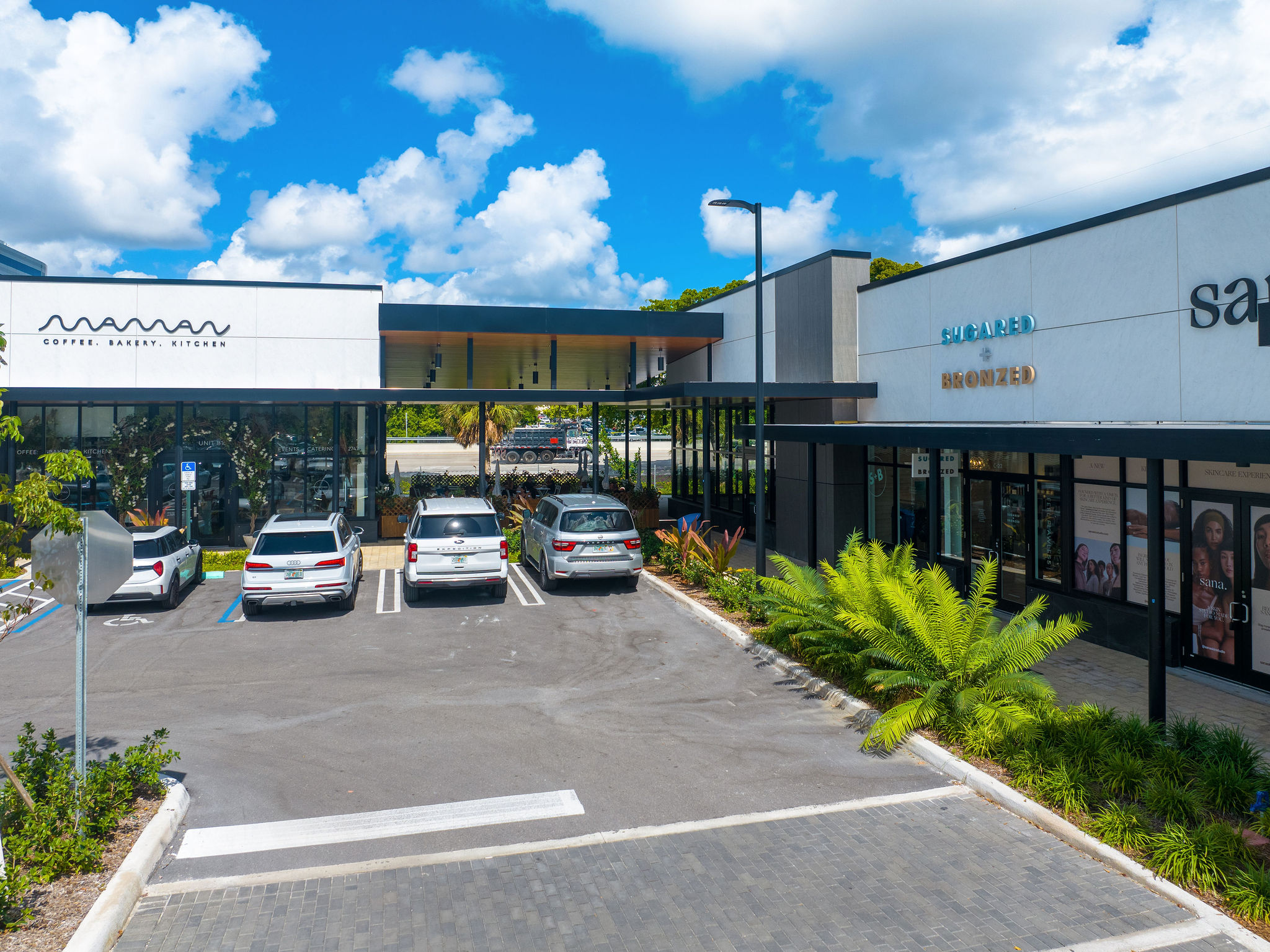 SUGARED + BRONZED Aventura Storefront