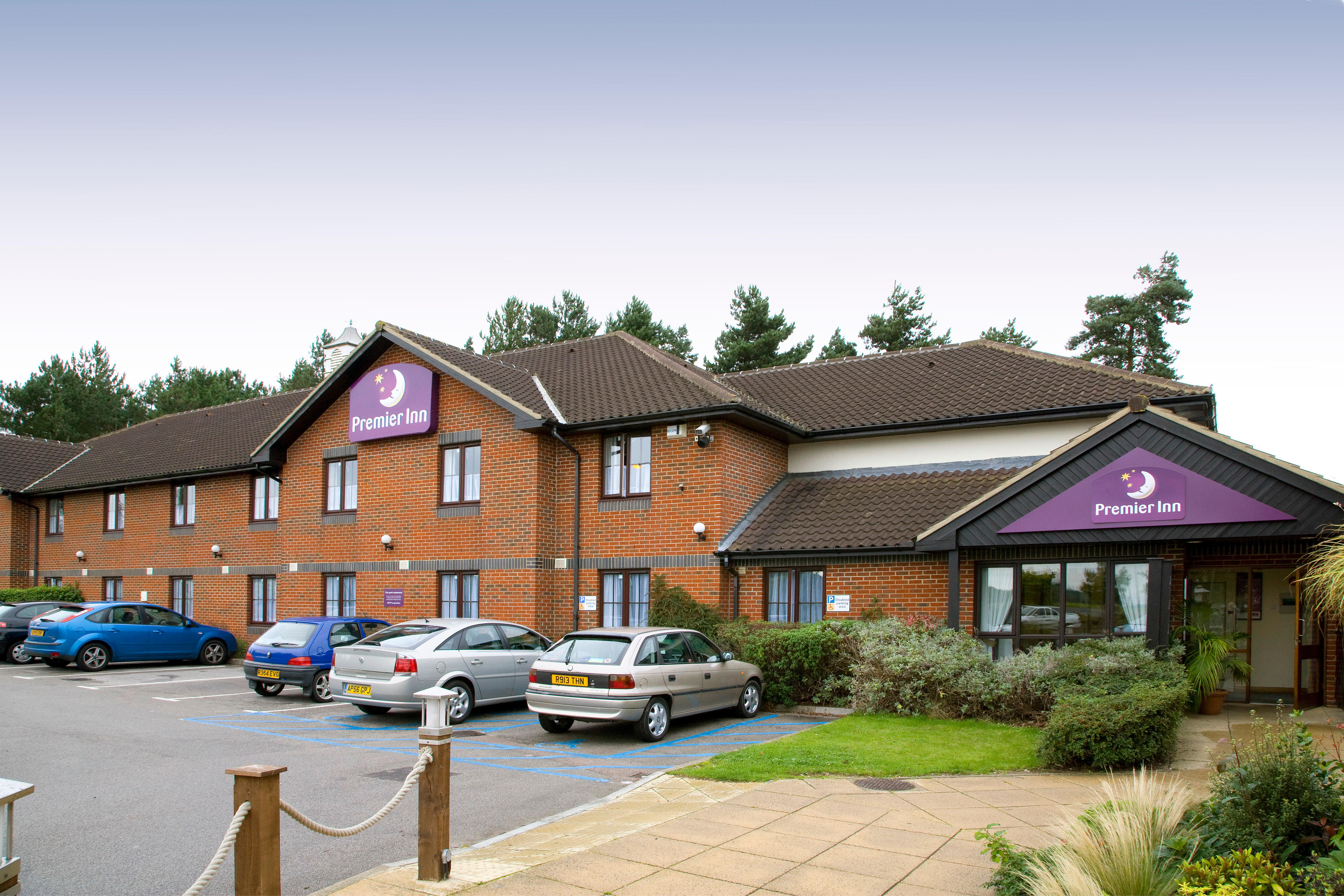 Images Premier Inn Norwich West (Showground/A47) hotel