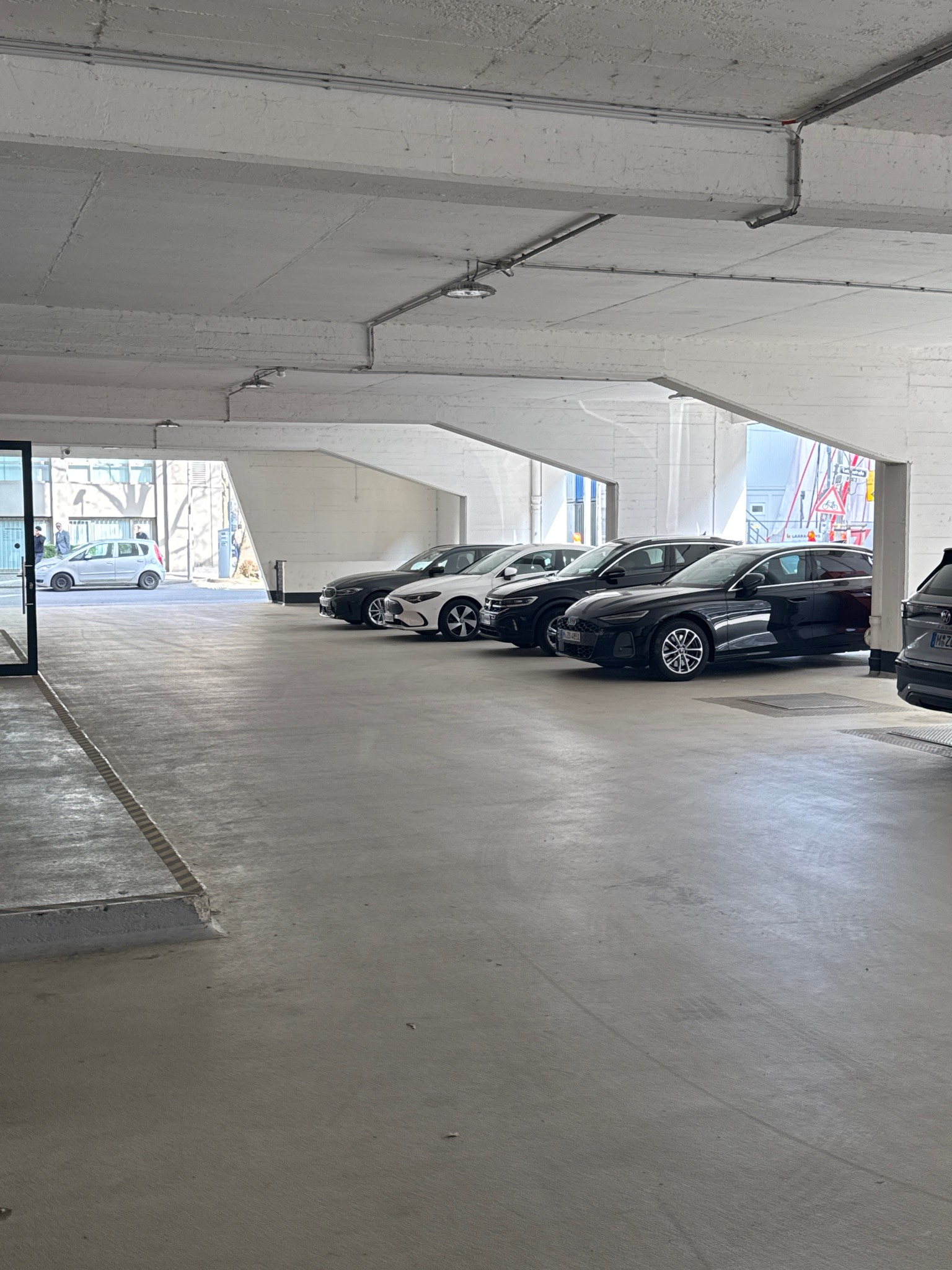 SIXT Autovermietung Düsseldorf Königsallee, Talstr. 1 in Düsseldorf