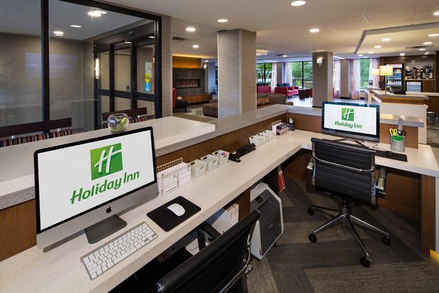 Images Holiday Inn Milwaukee Riverfront, an IHG Hotel